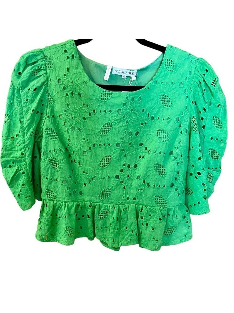 Available Eyelet Peplum Women’s Top, Size M, Green, Cropped & Ruffled, S…